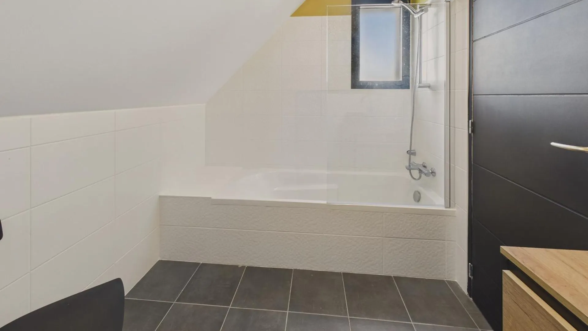 Maison Neuve Avec Terrasse Pour 6 Personnes Bénodet 別荘